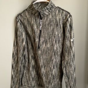 Women’s large Nike Pro pullover
